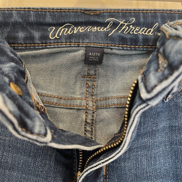 Universal Threadless Denim Jeggings - Picture 3 of 5